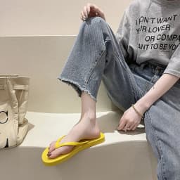Women's Flats Flip Flops Non-Slip Summer New Casual Beach Women's Sandals Household Daily Fashion Comfortable Women's Slippers