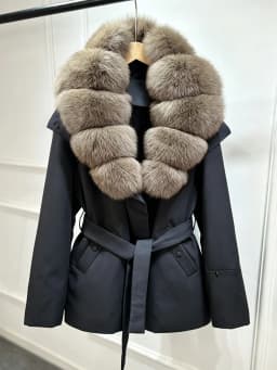 Janveny Luxury Women's Winter Down Jacket 2026 New Large Natural Real Fox Fur Cuff 90% White Duck Down Coat Female Feather Parka