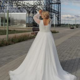 LAYOUT NICEB V-Neck Full Puff Sleeves Bridal Gowns 2024 Backless A-Line Tulle Wedding Dresses Back Lace Up Vestidos De Fiesta