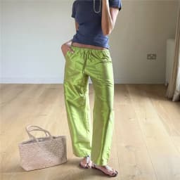 Women Shiny Satin Drawstring Waist Cargo Pants Loose Straight Leg Multi Pockets Solid Casual Ankle Length Streetwear Trousers