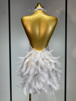 Sexy Halter Backless Feather Pearl Short Party Dress Women Luxury Rhinestone Celebrate Birthday Outfit Performance Dance Costume