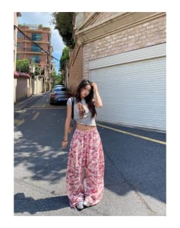 Unique Pink Camouflage Cargo Pants High Waisted Wide Leg Casual Streetwear with Drawstring Waist & Side Pockets Hip Hop Dance