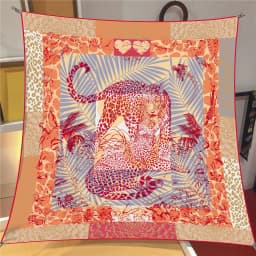 New Summer Air-conditioned Room Warm Square Scarf French Fashion Women's Shawl Gift Fashion Trend Headscarf