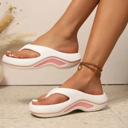 Women Stylish EVA Flip-Flops Comfortable Soft Anti-Slip Anti-Odor Fashionable Versatile for Beach Summer Casual Wear Beach Shoes