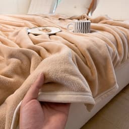 Solid Color Soft Flannel Sofa Throw Blanket Cozy Multi-Purpose Plush Blankets for Bed Travel Office Nap Single Double Bed Sheet