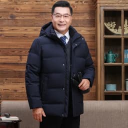 Men's Down Coats And Parkas Warm Winter Down Jacket Hooded High Quality Puffer Jacket Man Snow Peak Windproof Luxury Padding