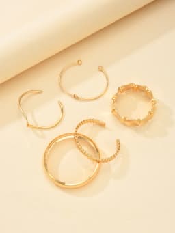Retro Boho Minimalist Bracelets Set For Women Luxury Exaggerated Geometric Design Wide Metal Bangles Daily Wear Jewelry Gift New
