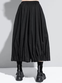 [EAM] High Elastic Waist Black Pleated Split Wide Leg Trousers New Loose Fit Pants Women Fashion Tide Spring Autumn 2026 1DA618