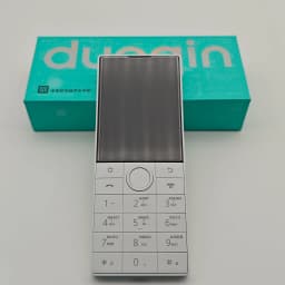 QIN F22 Mini Smartphone Android 11 No Camera Touchscreen Keypad Phone 2.8 Inch 4G LTE Single SIM Google Play Mobile Phone