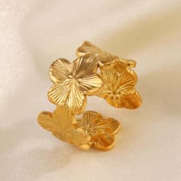 Elegant Stainless Steel Big Bloom Flower Rings For Women 18k Gold PVD Plated Open Ring Finger Jewelry Wedding Her Gift Punk