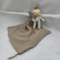 Handmade Baby Cotton Muslin Comfortable Blanket Cute Cat Doll For Infant Kids Sleep Appease Towel Rabbit Bear Saliva Scarf