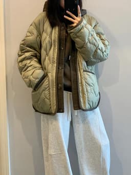 Authentic 2025 Winter Cotton Jacket Thickened Short Design Corduroy Splicing Cotton Filling round Neck Single Button Closure