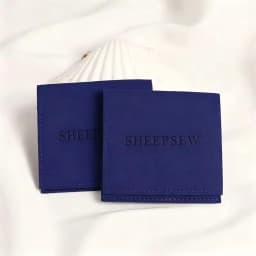 50pcs SHEEPSEW Microfiber Jewellery Envelope Pouches Custom Deboss Logo Multi Colors Jewelry Packaging Bag For Bridesmaid