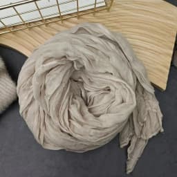 VREOVOR Solid Color Hand Feel Scarf Retro Autumn Winter New Pleated Green Thin Strip Shawl Men's Women's Thermal Silk