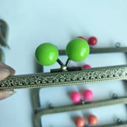 10pcs 20.5cm Big Candy Bead Metal Purse Frame Square Embossed Antique Bronze Lace Coin Purse Frame Kiss Clasp Accessory