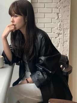 Spring New Arrival Loose Fit Black PU Leather Jacket Women's Top Vintage Collar Design Street Style Coat Long Sleeve Coat