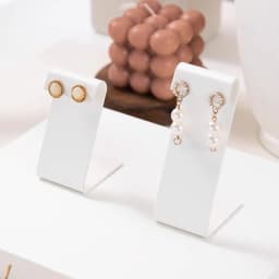 Earring Holder Ear Studs Jewelry Display Stand Rack Elegant White Leather Dangle Clip Hoops Earrings Jewellery Retail Organizer