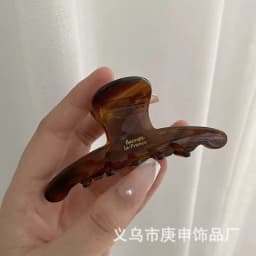 New Retro Korean Acetate Hair Claw Large Crab Hair Clips Shark Clip Simple Hairpin Fashion Hair Accessories for Woman Girls