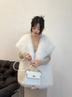 This year's popular internet celebrity style double-sided woven fox fur vest women's slim and young style