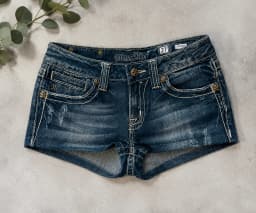 Y2k Gothic Pocket Cross Rivet Embroidered Denim Shorts Women Retro Sexy Blue Washed Casual Rhinestone Shorts Hip Wrapping Jeans