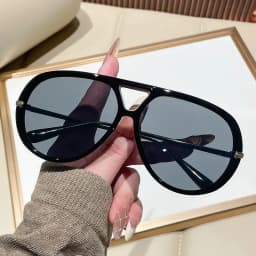 Oversized Pilot Sunglasses 2025 New Vintage Double Bridge Sun Glasses Women Trendy Luxury Brand Design Outdoor Shades