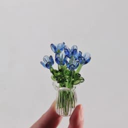1Set Dollhouse Simulation Mini Flowers Handcrafted Floral Sculpture Floral Bouquet With Vase Lifelike Glass Flowers Gift