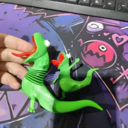 Big Size 10CM Cute Green Lizard 3D Printed Figure Anime Animal Ornaments Desktop Decor Gift Collectible Model for Reptile Lovers