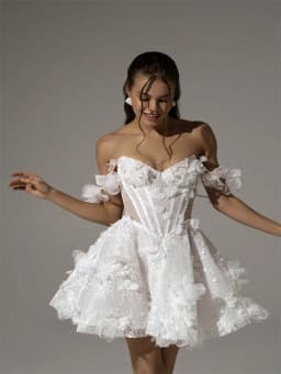 Customized Off Shoulder Sweetheart Neckline 3D Flowers A-Line Lace Mini Wedding Dress Elegant Open Back Zipper Gown For Bride