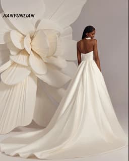 Customized Vestidos De Novia Floor Length Sweetheart A-Line Long Tail Backless For Women To Measures Charming Bridal Gowns
