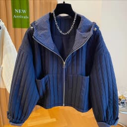 Elegant Young Women's Quilted Cotton Jacket Loose Fit Lightweight Short Hooded Cotton Coat Thin Cotton Outerwear Coat