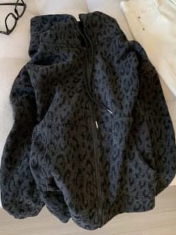 plus Size Women's Hooded Fleece Lined Thickened Cardigan Coat Leopard Print Warm Sweatshirt Loose Fit Autumn Winter Outerwear