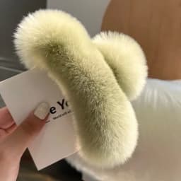Natural Rex Rabbit Fur Big Crab Hair Clip for Girls Rabbit Hair Claw Clips Cute Ponytail Women's Barrettes Fluffy Hair Crab