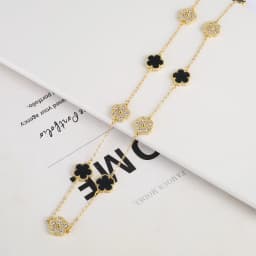 Natural Stone Shell Plant Five Leaf Flower Creative 20 Leaf Pendant Necklace Sweater Chain Women's Advanced Gift Clover