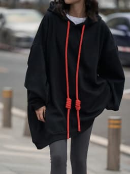 [EAM] Black Drawstring Color-block Sweatshirt New Hooded Long Sleeve Women Big Size Fashion Tide Spring Autumn 2026 1DJ5447
