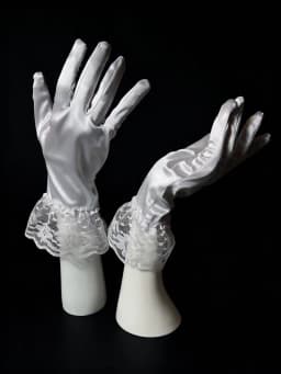 Elegant Satin White Short Bridal Gloves Finger Wrist Brides Bridesmaid Handschuh Women Pageant Perform Prom Accessories