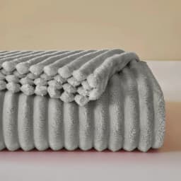 Nordic Style Single Layer Flannel Blanket, Living Room Bedroom Soft Skin-Friendly Throw