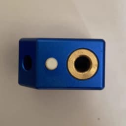 Universal high-precision 45° angle adapter block for gemstone processing