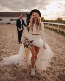 Customized  Two-Piece Bohemian Jersey Wedding Dress Long Sleeves Dropped Waistline Ruffled Tulle Exquisite Casual Bridal Dress