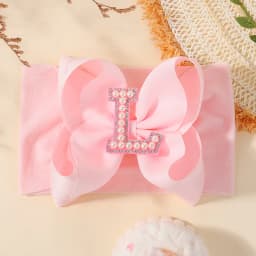 26 Letters Pink Big Bows Pearl Headbands for Baby Girls 5.98'' Wide Nylon Knotted Soft Elastic Hair Bands Wraps Headwear 1PCS