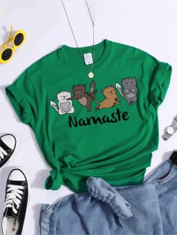 Happy Kitten Dancing Happily Printing T-shirts For Women Vintage Tshirts Oversize o-neck Top Fashion Soft Woman's Tshirts