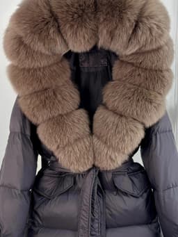 Lagabogy 2025 Thick Warm Mid-Long Puffer Coat Real Fox Fur Collar White Duck Down Coat Female Loose Warm Hooded Parkas With Belt