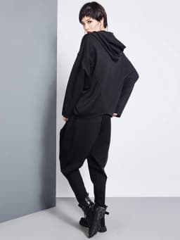 [EAM] Big Pockets Spliced Irregular High Waist Harem Trousers New Loose Fit Pants Women Fashion Tide Spring Autumn 2026 1DD2684