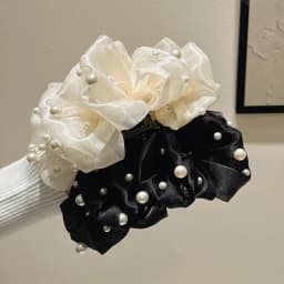 Elegant Temperament Pearl Big Bubble Hair Clip for Woman Shark Clip Fashion Girls Back Head Hair Clamp