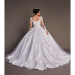 Customized White O-Neck Appliques Full Sleeves Wedding Dress 2026 Ball Gown Floor Length Sweep Train Tulle Zipper Bridal Gown