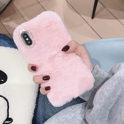 Luxury Love Pendant Phone Case For iPhone 15 Pro Max 14 13 12 11 X XS XR 8 7 6 6S Plus SE 2020 Cute Warm Winter Plush Fur Covers