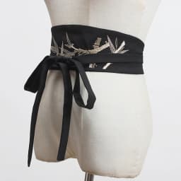 [EAM]  Black Embroidery Bandage Split Long Wide Belt Personality Women New Fashion Tide All-match Spring Autumn 2026 1Y820