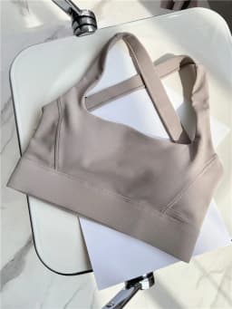 Criss Cross Sports Bra Medium Support Brushed Gym Fitness Workout Push Up Bra with Removable Padding