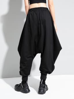 [EAM] High Elastic Waist Black Brief Long Harem Trousers New Loose Fit Pants Women Fashion Tide Spring Autumn 2026 1DC778