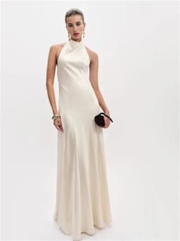 Tokyo Customized White Halter Necklink Wedding Dresses Sleeveless Backless Satin Bridal Gown Elegant Floor-Length Wedding Gown