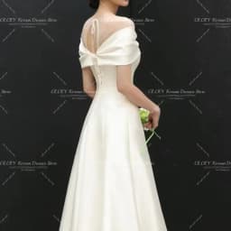 OLOEY Simple Off the Shoulder Korea Wedding Dresses A Line Corset Back Customized Bridal Gown Photos Shoot Satin Party Dress